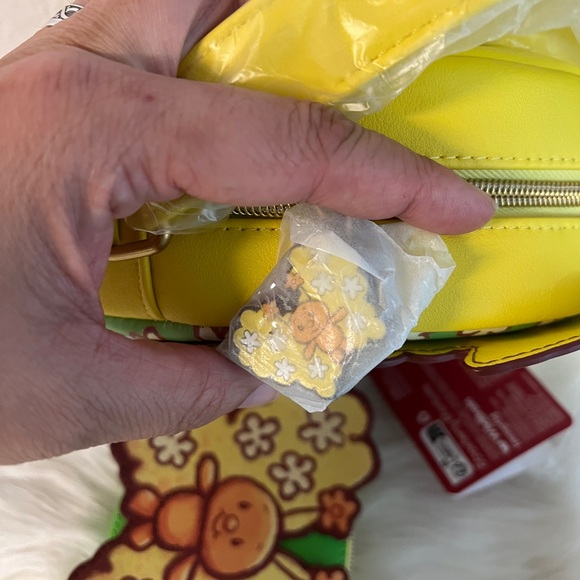 Loungefly Strawberry Shortcake Orange Blossom Crossbody Bag and Coin Purse - Picture 11 of 11